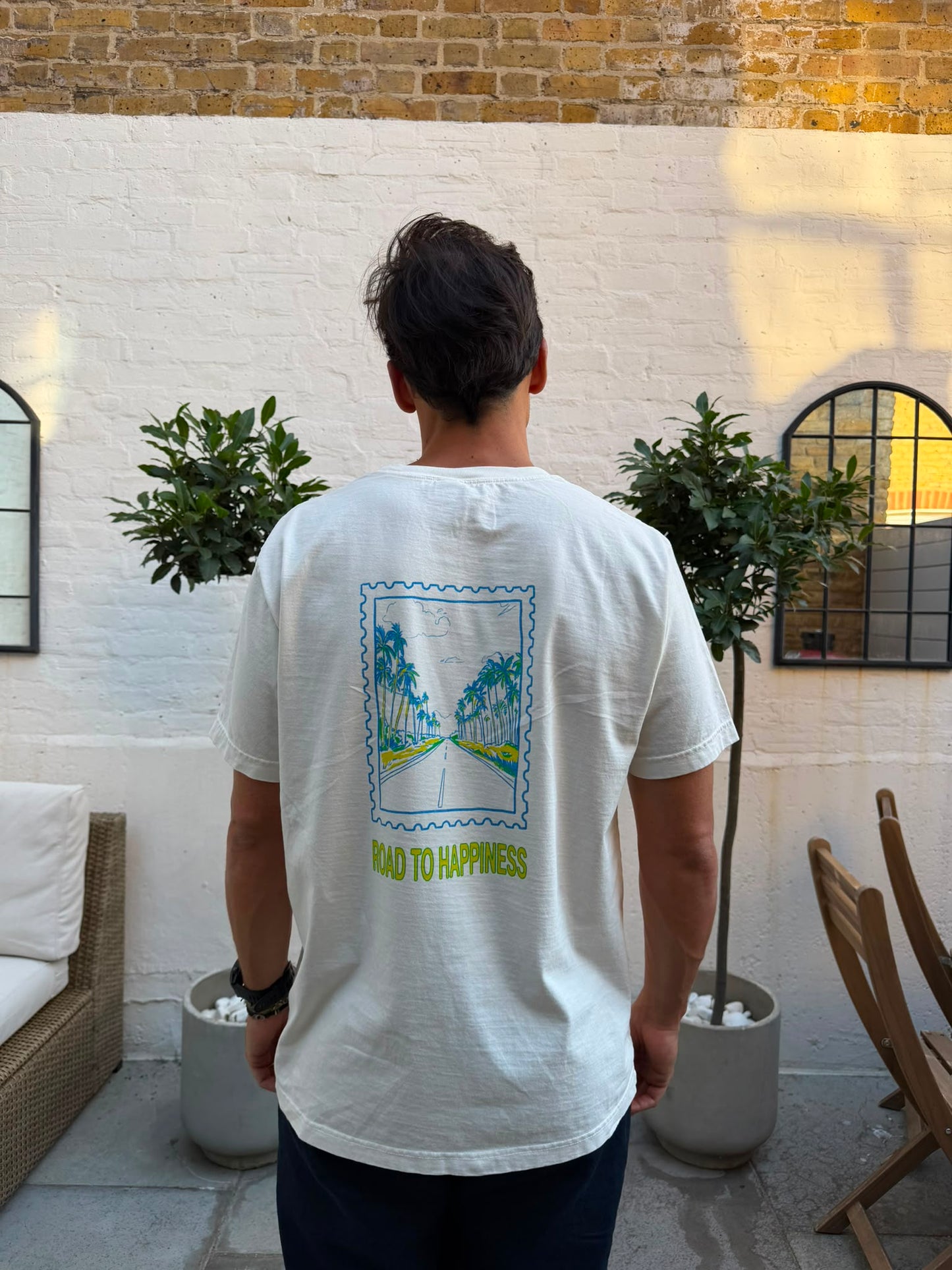 ROAD TO HAPPINESS — vintage white tee